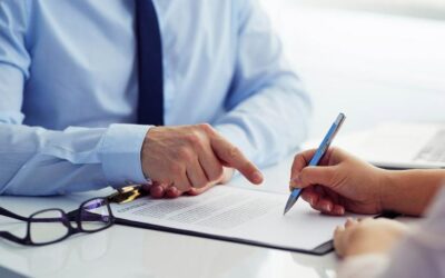 Cómo leer y firmar un contrato, según Profeco